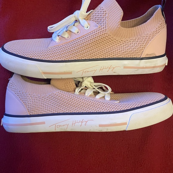 TOMMY HILFIGER, pink TWGessie size 9 textile man made upper. EC worn once. - Picture 5 of 6